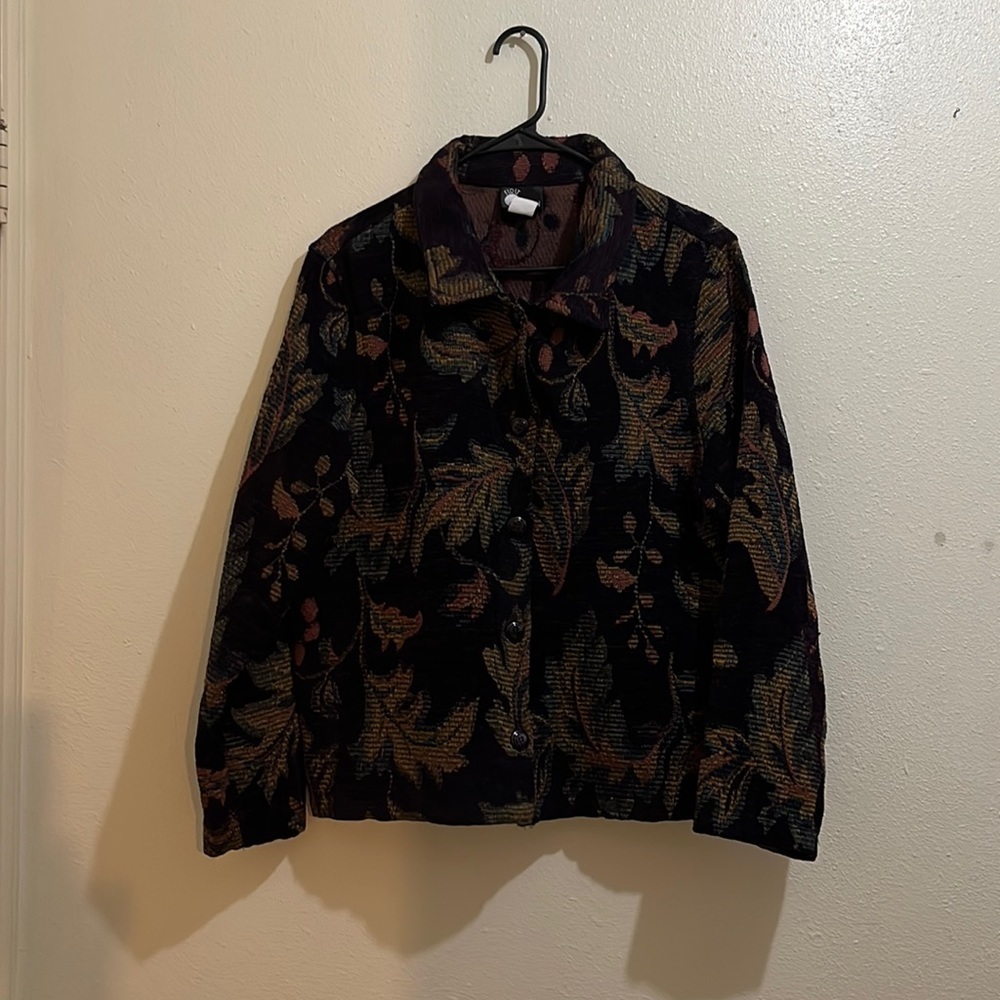 First Option black with pattern, heavyweight jacket. Size Large. - Picture 1 of 7